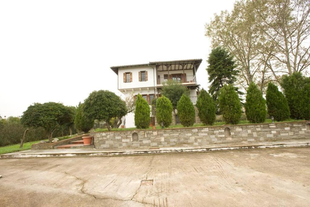 Traditional Macedonian Mansion In Peraia Thessaloniki Exterior photo